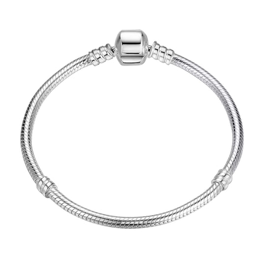 Charm bracelet (PRE-ORDER)