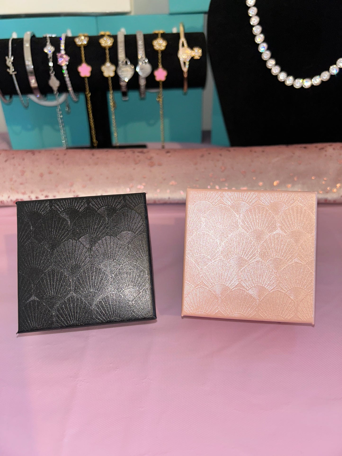Square gift box