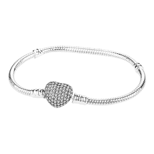 Heart charm bracelet (PRE-ORDER)