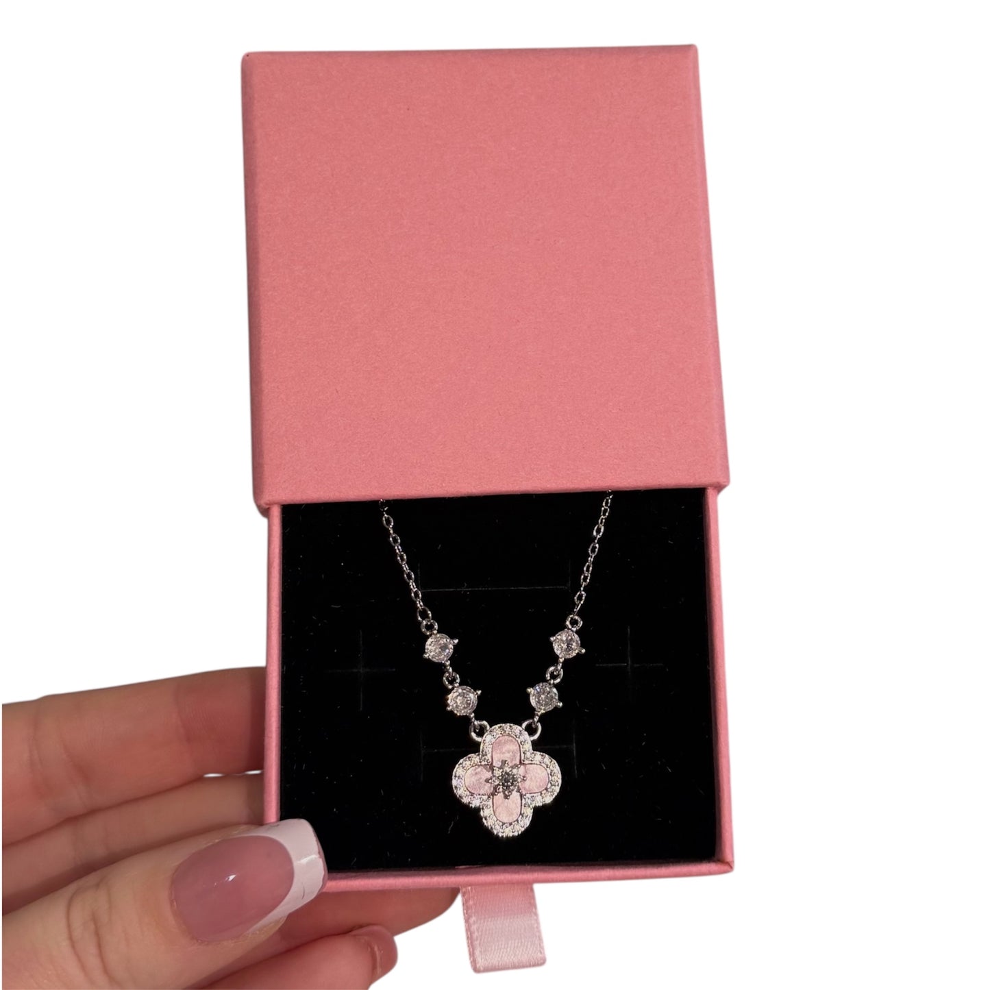 Sapphire Silver Rosá Necklace