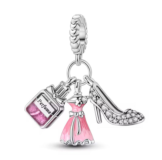 I’m just a girl charm (PRE-ORDER)