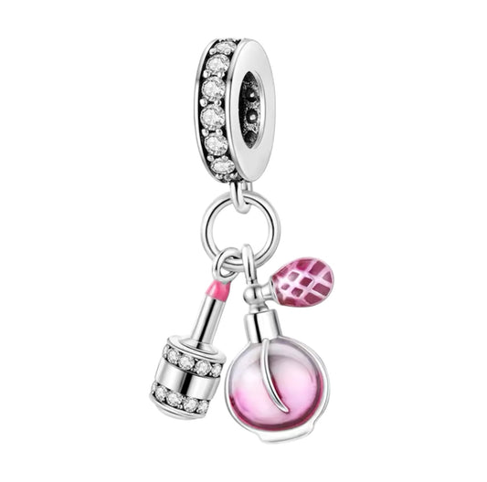 Beauty charm (PRE-ORDER)