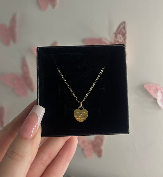 Gold T heart necklace
