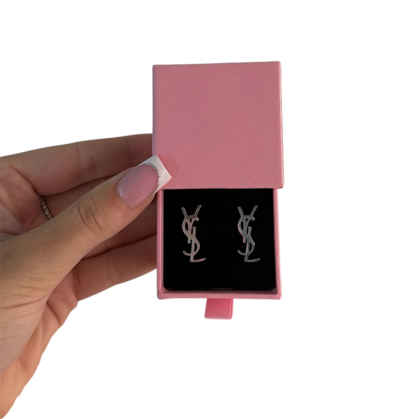 The Silver “Yara” Studs