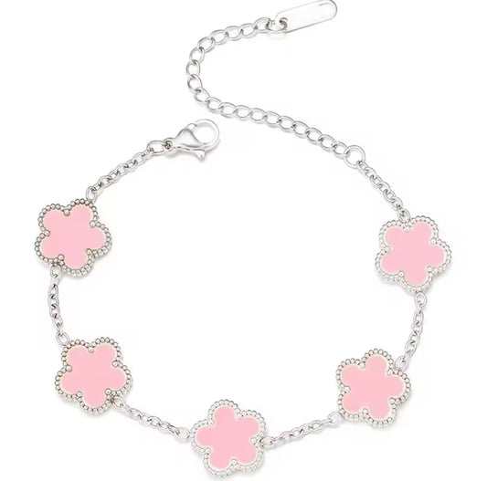 Rosá clover bracelet (PRE-ORDER)