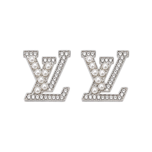The Silver Pearl “Louise” Earrings