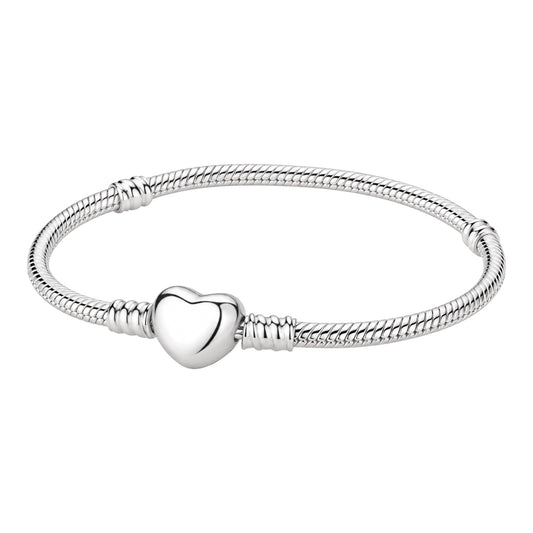 The Silver “Plain Heart” Charm Bracelet